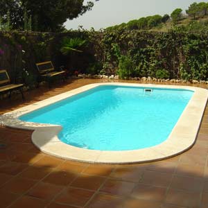 Coque polyester pour piscine Olbia Coque polyester pour piscine Olbia