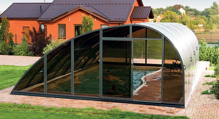 Abri de piscine windy coloris fumé Abri de piscine windy coloris fumé
