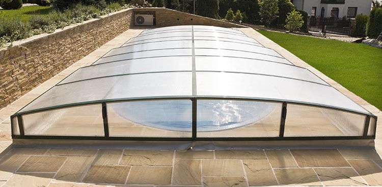 Majestic abri bas piscine Majestic abri bas piscine
