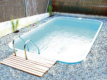 Piscine coque Olbia 530 Piscine coque Olbia 530