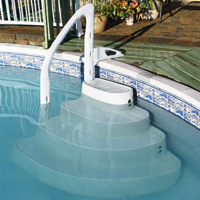 Escalier amovible pour piscine majestique Escalier amovible pour piscine majestique