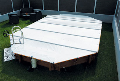 Couverture à barres spéciale piscine bois Walu Pool WOODSTAR gris Couverture à barres spéciale piscine bois Walu Pool WOODSTAR gris