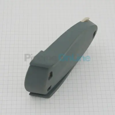 Pare choc coté gauche robot (125259293)