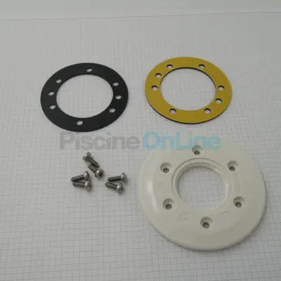 Bride + joints +vis (Int.1"1/2) pour buses de refoulement MULTIFLOW PRÉFA/LINER, NORM LINER, NORM/PRESTIGE LINER, Buse avec grille LINER, Buse PP à encoller Ø 50, Prise balai/refoulement LINER, Prise balai encoller et visser Liner, Projecteur fibre optiqu (4402041702)