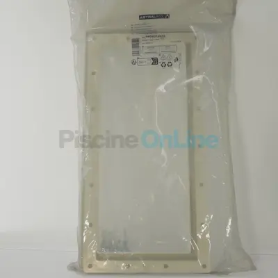 Bride skimmer Astral Grande Meurtrière + enjoliveur + vis Parker 5,5x25mm BLANC - Piscines Panneaux (4402012012)