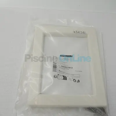 Kit bride + enjoliveur + vis pour Skimmers ASTRAL à petite meurtrière (4402011612)