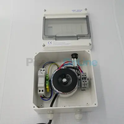 Coffret d'alimentation pour projecteurs Seamaid 220/12V - 100W (500996)