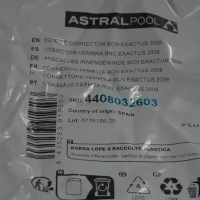 Connexion femelle BNC Exactus 2009 (4408032603)