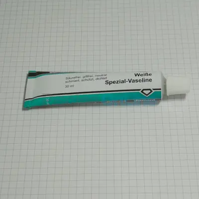 Tube de vaseline BAYROL (B-114030)