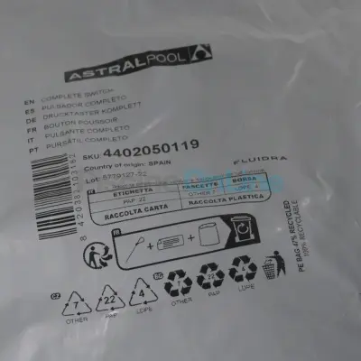 Bouton Poussoir + tube 5m pour nage à contre courant (4402050119)