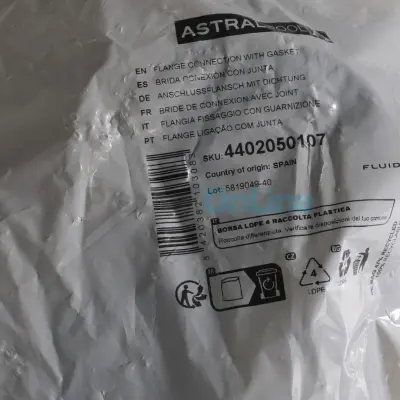 Bride de connexion + joint + rondelles + écrous pour nage à contre courant (4402050107)