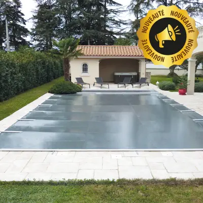 Clôture piscine de sécurité réalisée en profils aluminium laqués