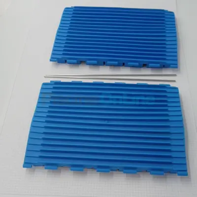 Kit de brosses PVC Ultra Premium bleues (2 brosses + 2 tiges de blocage) (SK3016BL)