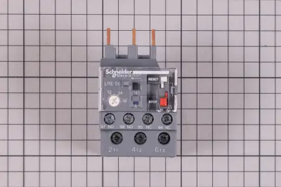 Relai thermique différentielle Schneider type LRE06 (1A à 1,6A)