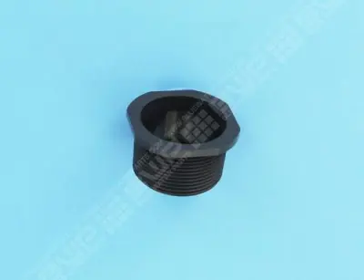 Adaptateur pour raccord mural