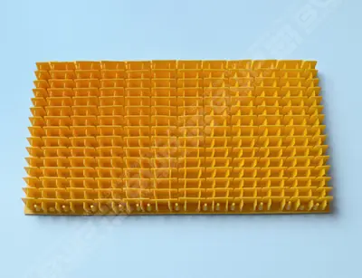Brosse PVC jaune
