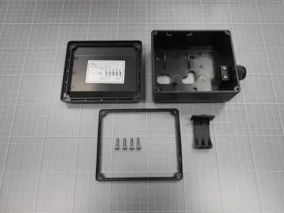 Ensemble boitier de connexion tri