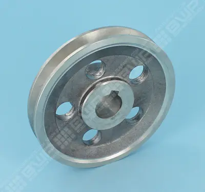 Moyeu Ø28 côté poulie