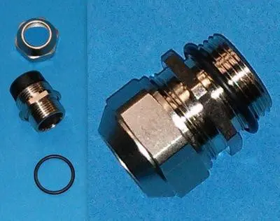 Presse-étoupe projecteur et boitier de connexion