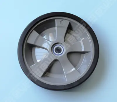 Roue complète avec pneus assemblés Quattro
