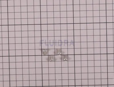Vis M4x6 mm de fixation inférieure du capot