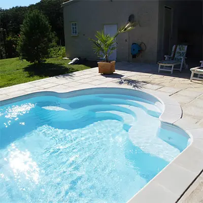 Coque piscine Varianza 88