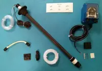 Pompe doseuse péristaltique Intellipool à détecteur de niveau