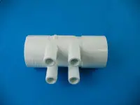 Collecteur d'air (Manifold) 2" X 2" F/F 4 sorties 3/4 " cannelée