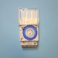 Horloge modulaire journalière - boîtier de 55x85 mm