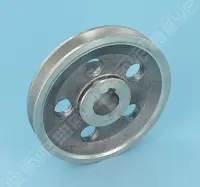 Moyeu Ø28 côté poulie