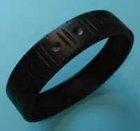 Pneu noir pour jante arrière