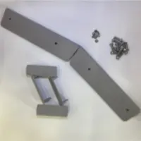 Renforcement de façade basculante et couvre-rails