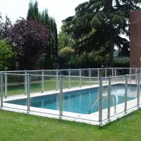 Barrière piscine transparente Astralpool TANKA