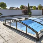 Abri Casablanca Infinity B - Coloris Carbone pour piscines jusqu'à 8.40m x 4.40m