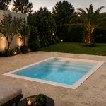 Mini Piscine Coque DEVA avec filtration traditionnelle - 4.65m x 2.15m