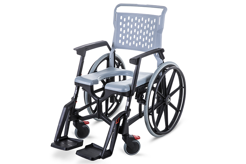 Fauteuil de douche et toilettes Bathmobile pour piscine Fauteuil de douche et toilettes Bathmobile pour piscine