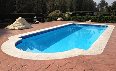 Piscine coque polyester rectangulaire PORTO FERRO 900 Piscine coque polyester rectangulaire PORTO FERRO 900