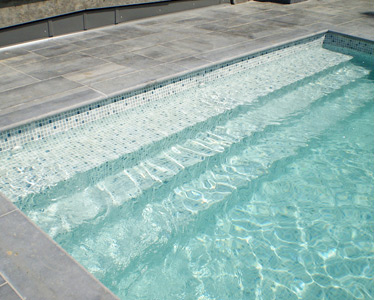 Piscine escaliers largeur Piscine escaliers largeur