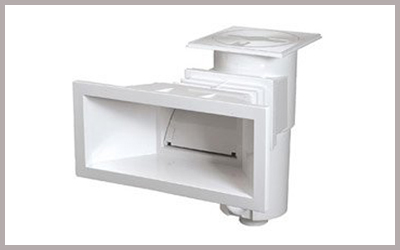 Skimmer pour piscine en coque