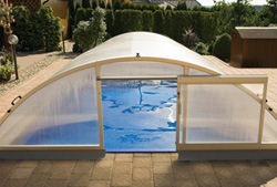 porte abri de piscine Fregate