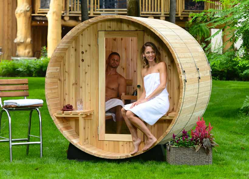 Sauna barrel en cèdre avec canopy AUDRA pour 4 personnes Sauna barrel en cèdre avec canopy AUDRA pour 4 personnes